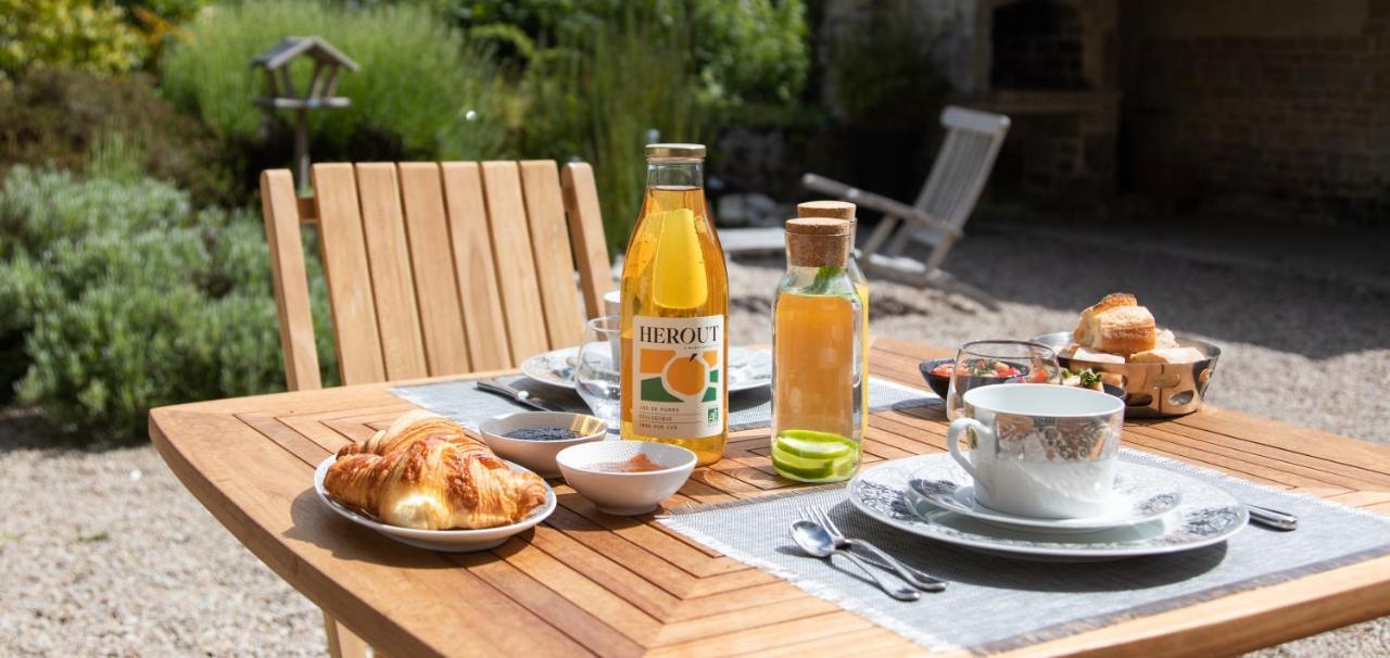 Saint-Martin-de-Varreville ル マノワール ド ジュガンヴィル Bed & Breakfast エクステリア 写真